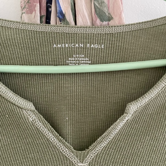 American Eagle Long Sleeve Crop Top - Picture 2 of 4